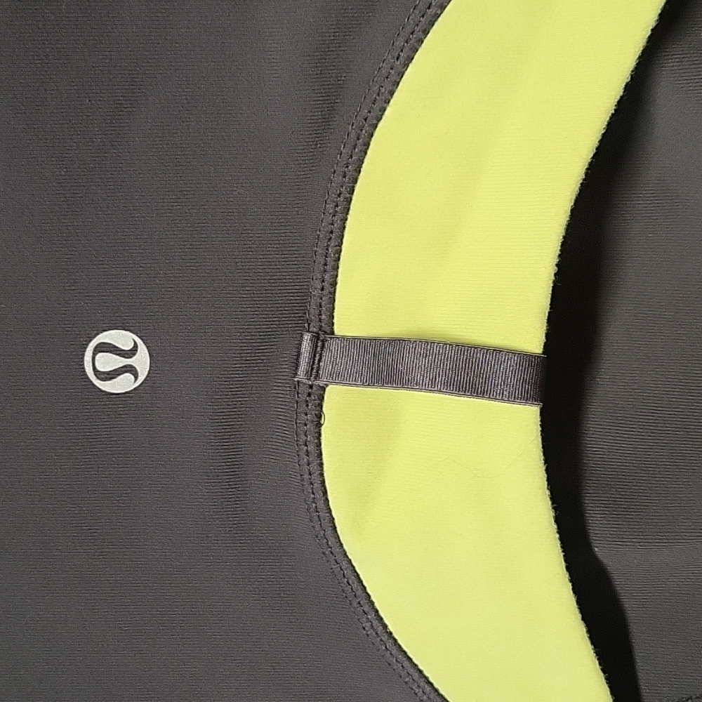 LULULEMON JACKET